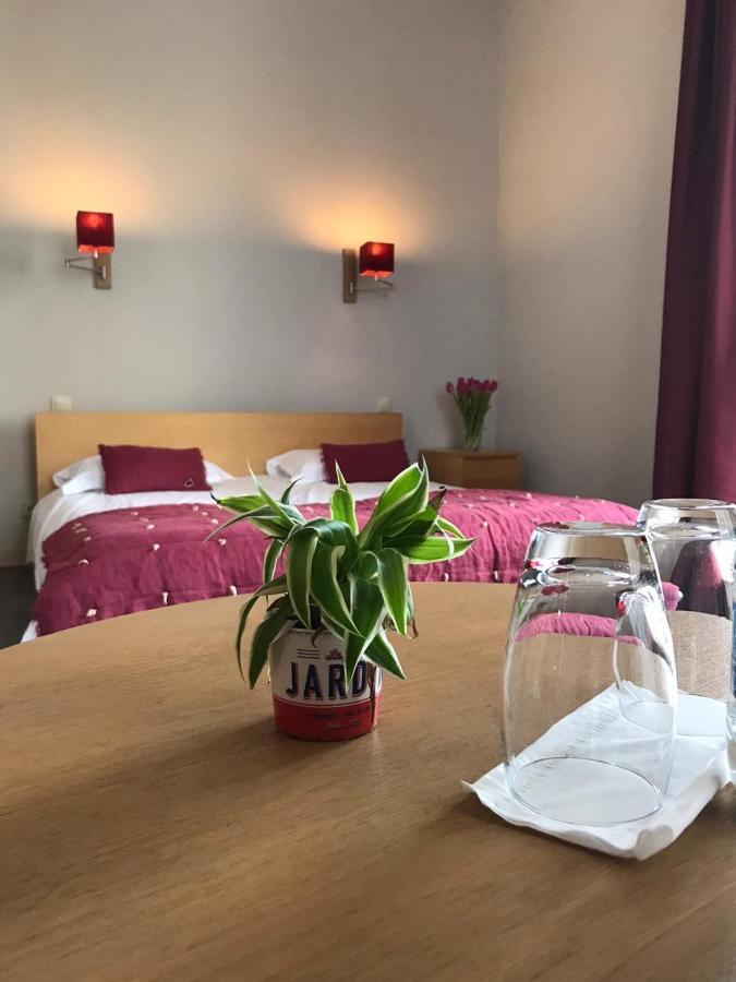 Le Domaine De Barbizon Hotel Saint-Martin-en-Bière Kültér fotó